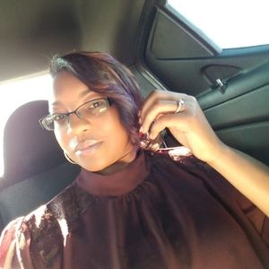 Meet your Posher, Tiffany